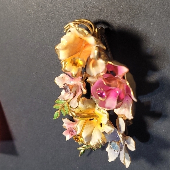 Vintage Signed Austria Made Brooch - Picture 11 of 12